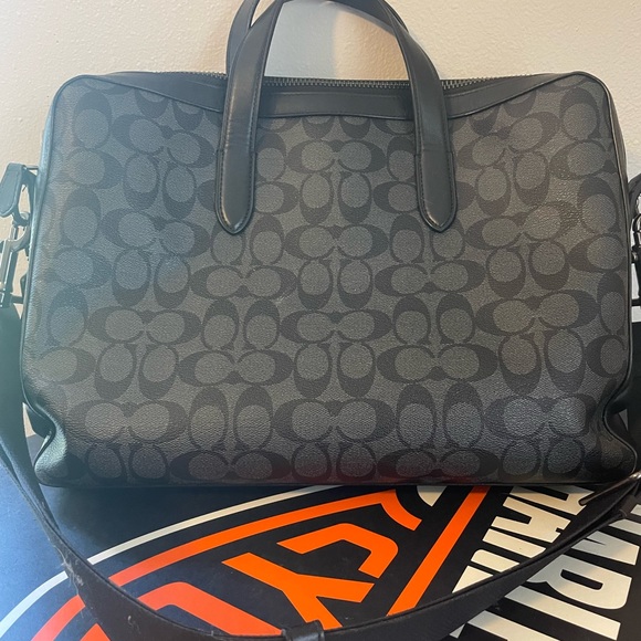 Signature small to medium laptop bag - Picture 2 of 4